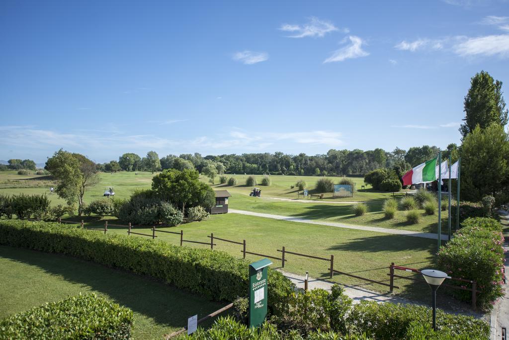 Cosmopolitan Golf & Resort