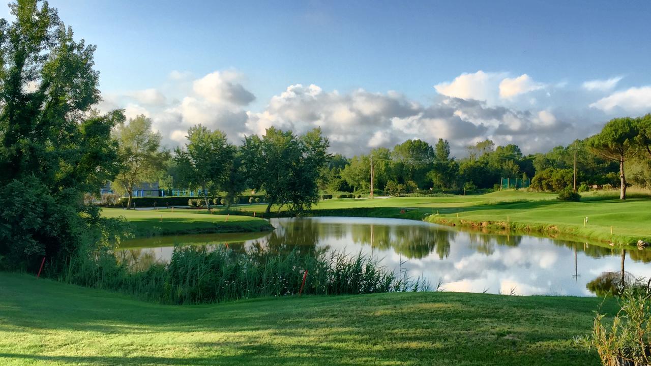 Cosmopolitan Golf & Tirrenia