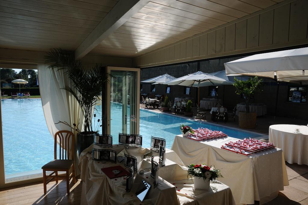 Cosmopolitan Golf & Station touristique 2*