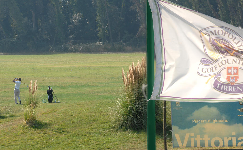 Resort Cosmopolitan Golf &